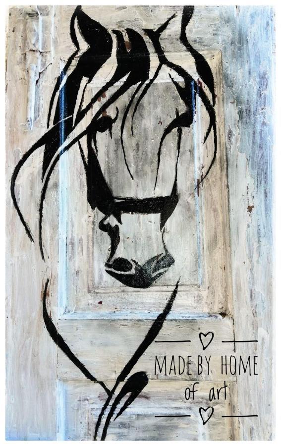 Home Of Art Rîşnov Ngoại thất bức ảnh